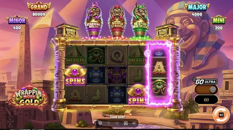 Wrappin' More Gold - Walzen des Basisspiels mit Symbolen